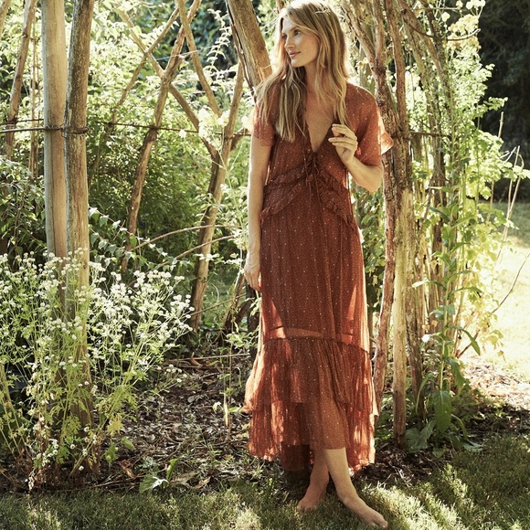 Doen Dresses & Skirts - Doen Antoinette Maxi Dress Tamarillo Paisley Boho